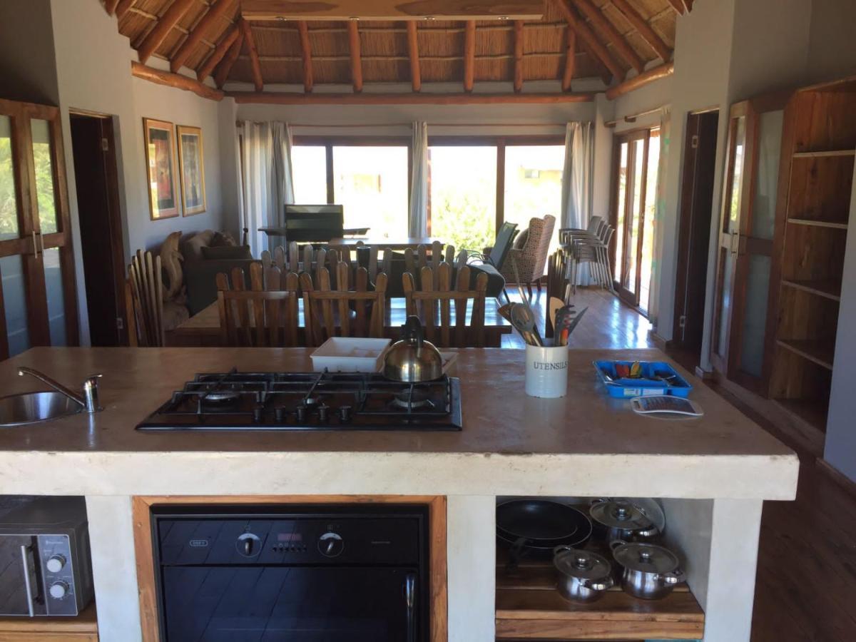 Eclectic Beach Retreat Cabo Nhamua Экстерьер фото