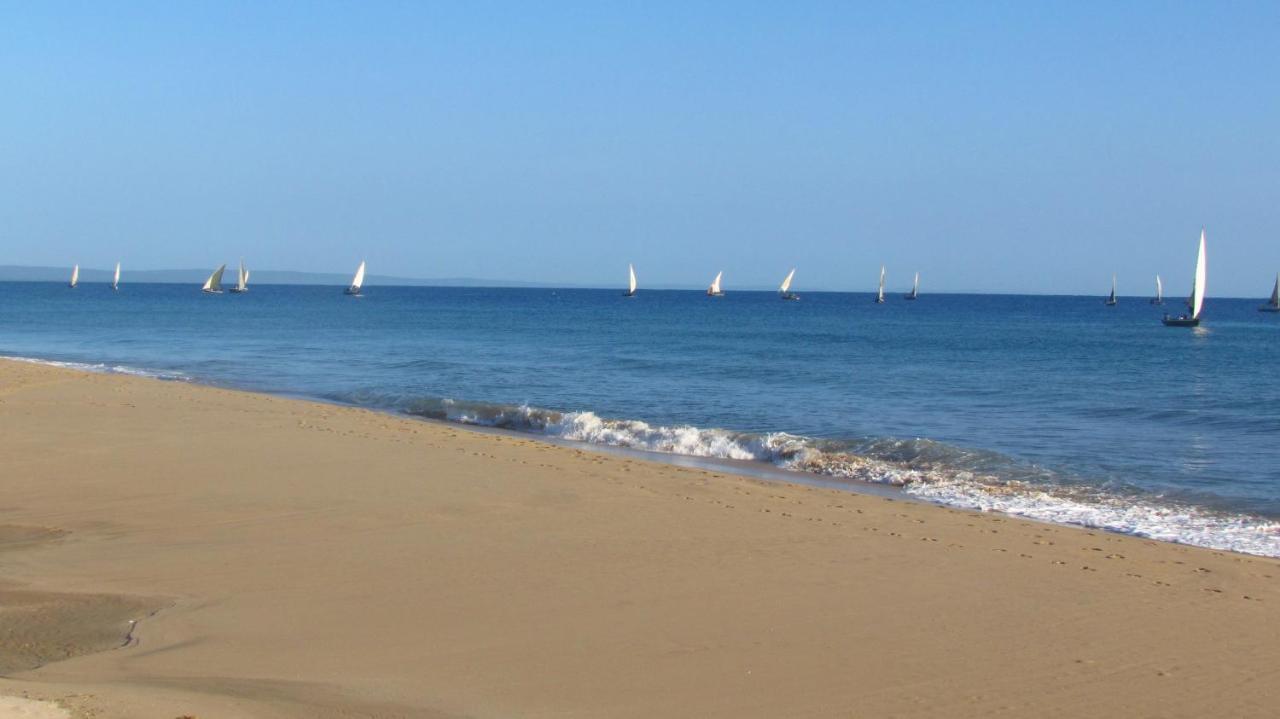Eclectic Beach Retreat Cabo Nhamua Экстерьер фото